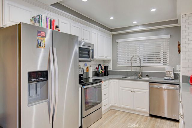 5350 Algarrobo B, Laguna Woods, CA 92637