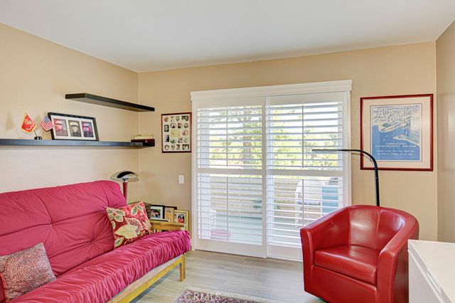 5350 Algarrobo B, Laguna Woods, CA 92637