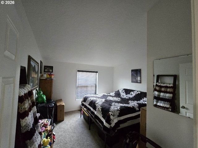 87860 TERRITORIAL Rd 66, Veneta, OR 97487