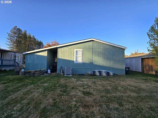 87860 TERRITORIAL Rd 66, Veneta, OR 97487