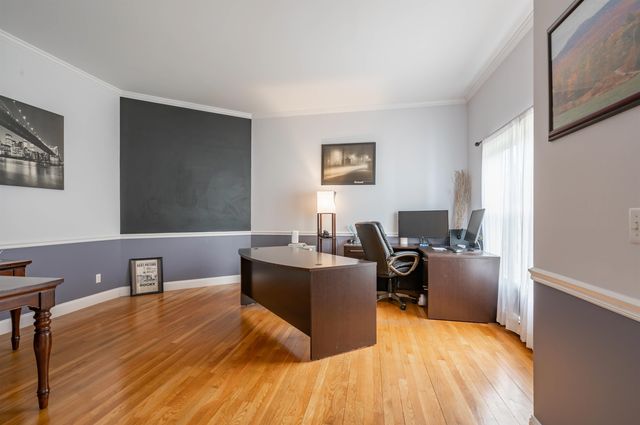 3 Foxberry Drive, New Boston, NH 03070