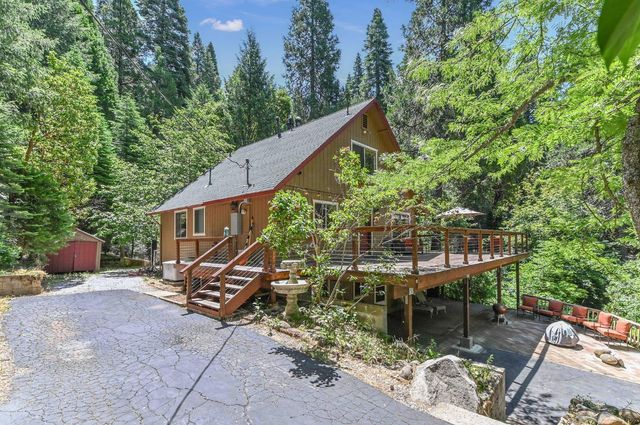 27050 Inspiration Dr, Pioneer, CA 95666