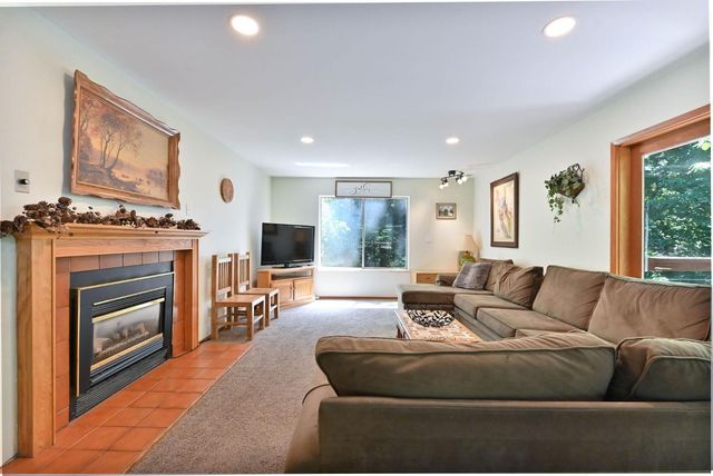 27050 Inspiration Dr, Pioneer, CA 95666