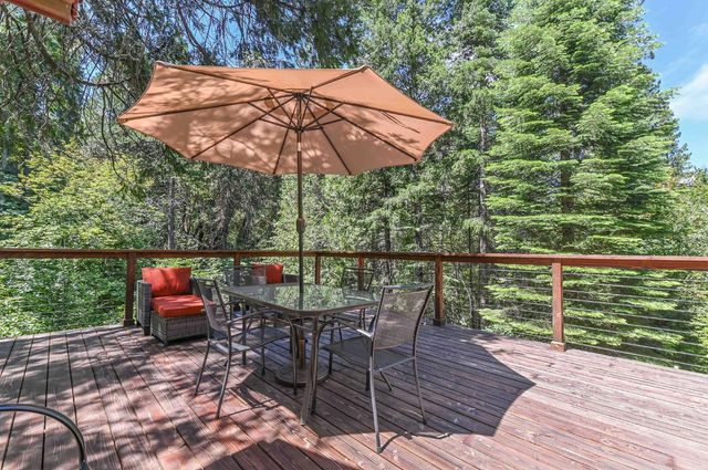 27050 Inspiration Dr, Pioneer, CA 95666