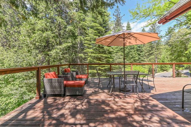 27050 Inspiration Dr, Pioneer, CA 95666