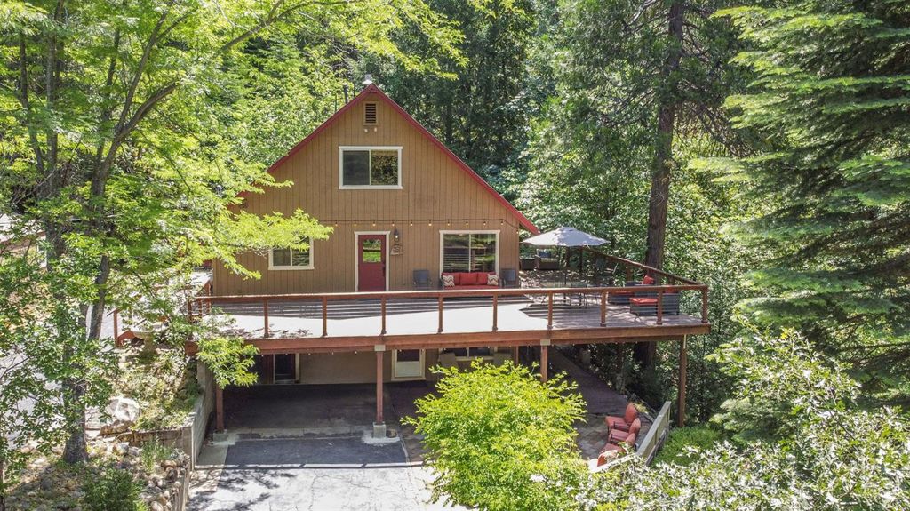 27050 Inspiration Dr, Pioneer, CA 95666