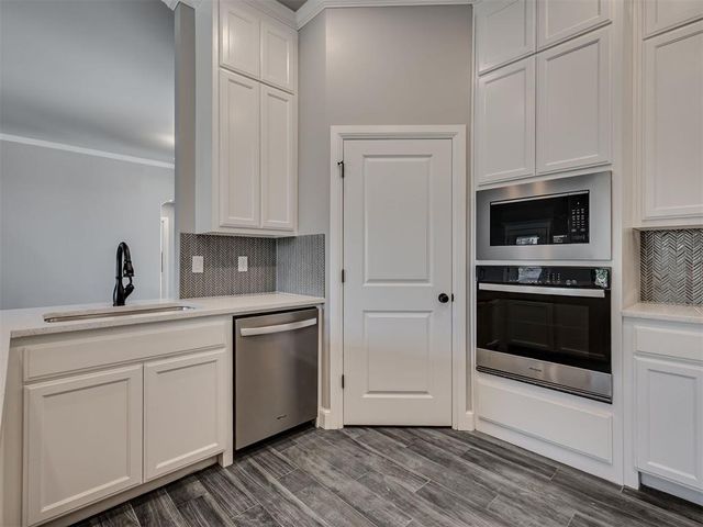 10100 Gentry Crossing, Oklahoma City, OK 73169