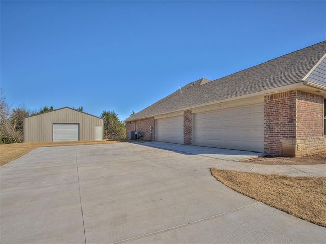 10100 Gentry Crossing, Oklahoma City, OK 73169