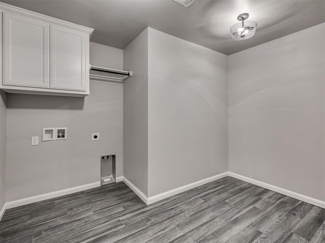 10100 Gentry Crossing, Oklahoma City, OK 73169