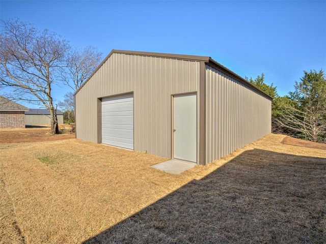 10100 Gentry Crossing, Oklahoma City, OK 73169