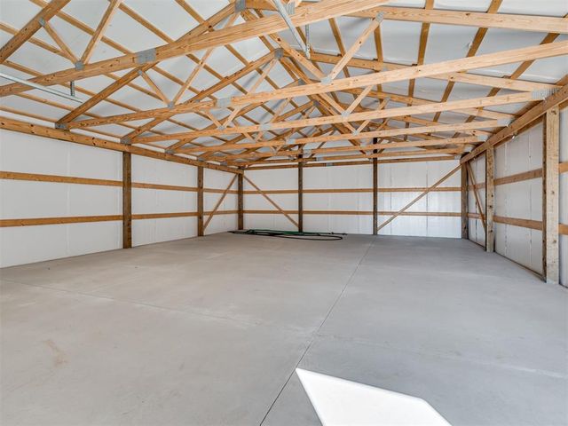 10100 Gentry Crossing, Oklahoma City, OK 73169