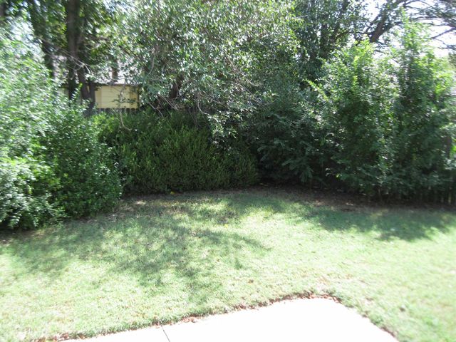1820 S Griffith, Wichita, KS 67207
