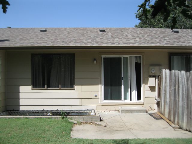 1820 S Griffith, Wichita, KS 67207