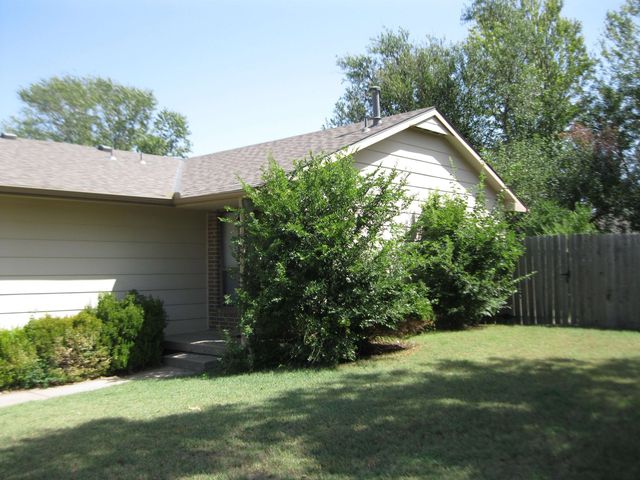 1820 S Griffith, Wichita, KS 67207