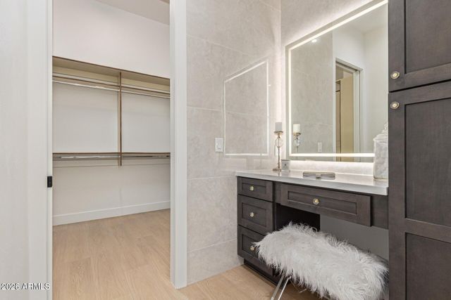 10175 E COCHISE Drive, Scottsdale, AZ 85258