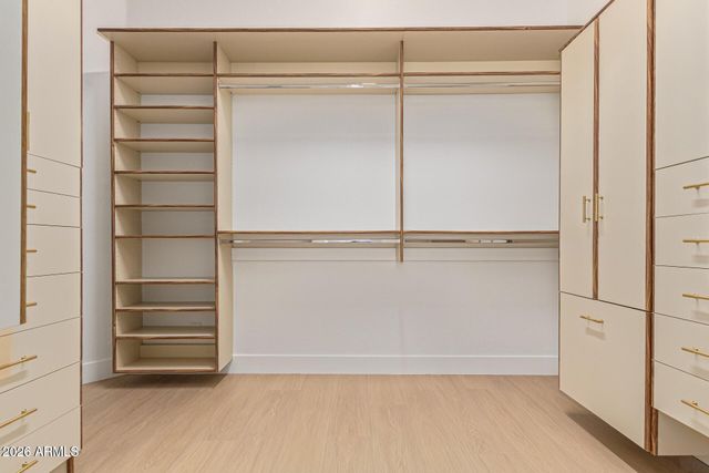 10175 E COCHISE Drive, Scottsdale, AZ 85258