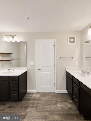 10552 NEIL ARMSTRONG WAY, Lanham, MD 20706