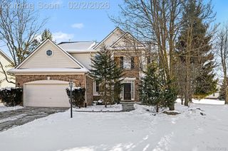 1366 Cartwright Lane S, South Lyon, MI 48178