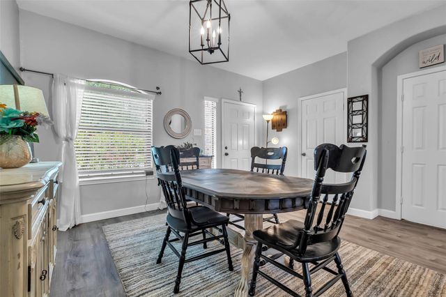 10211 Norway Spruce Lane, Tomball, TX 77375