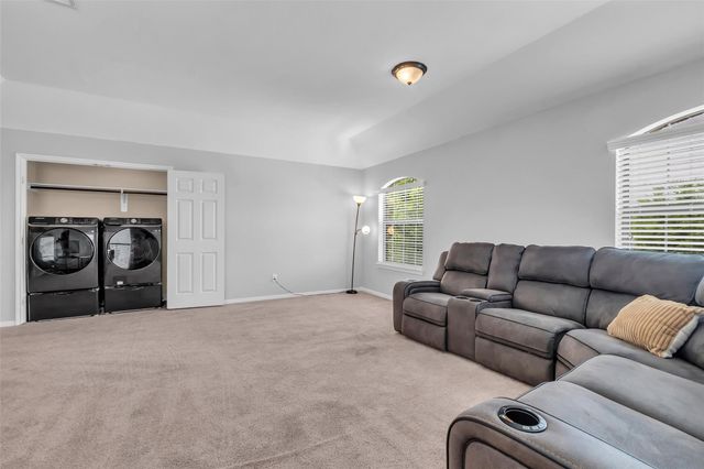 10211 Norway Spruce Lane, Tomball, TX 77375