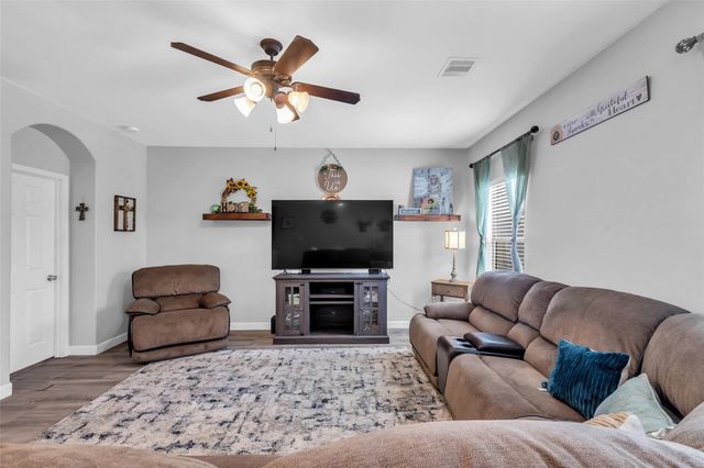 10211 Norway Spruce Lane, Tomball, TX 77375