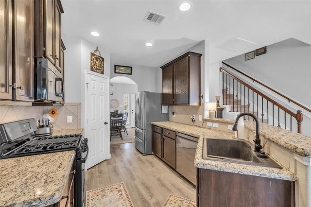 10211 Norway Spruce Lane, Tomball, TX 77375