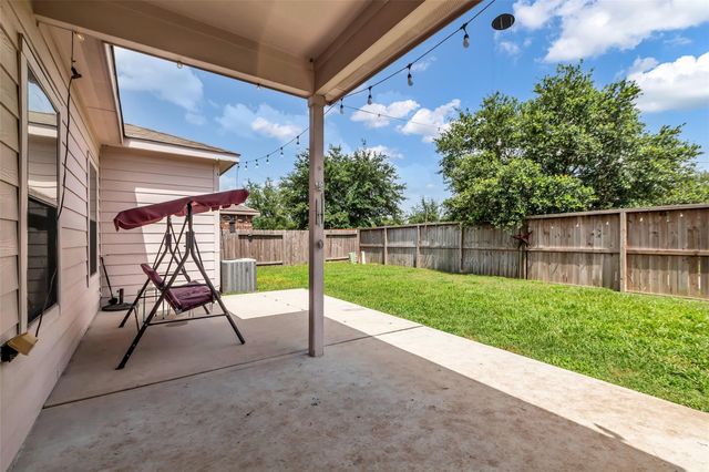 10211 Norway Spruce Lane, Tomball, TX 77375