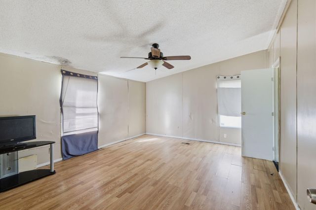 1204 Vickie, Lake Charles, LA 70607