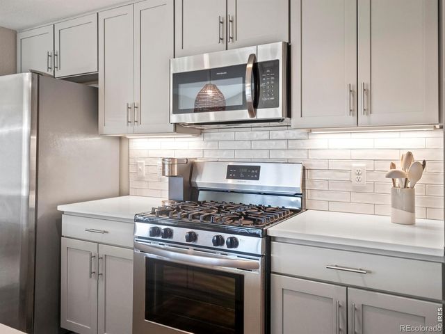 210 S Cherrywood Drive 303, Lafayette, CO 80026