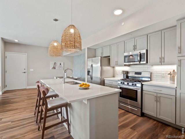 210 S Cherrywood Drive 303, Lafayette, CO 80026