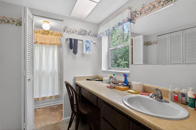 9603 SW 17TH AVENUE, Gainesville, FL 32607
