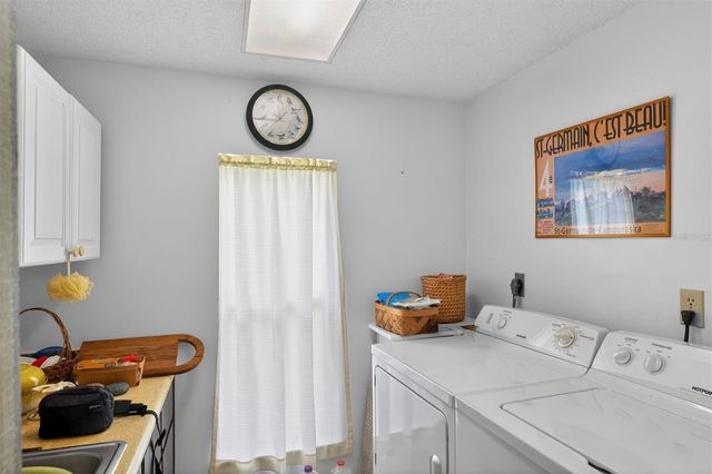 9603 SW 17TH AVENUE, Gainesville, FL 32607