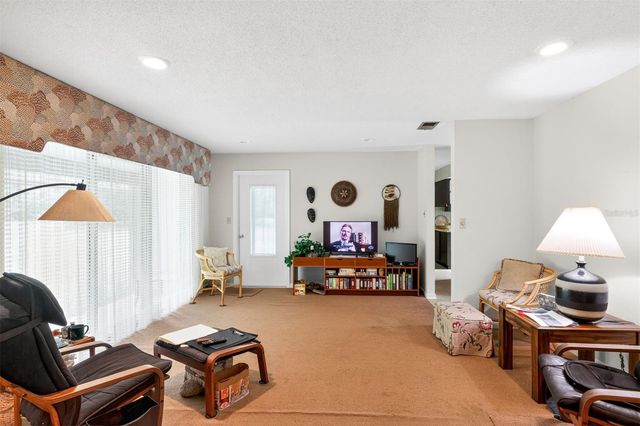 9603 SW 17TH AVENUE, Gainesville, FL 32607