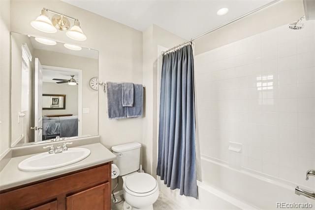 10139 E 25th Drive, Aurora, CO 80010