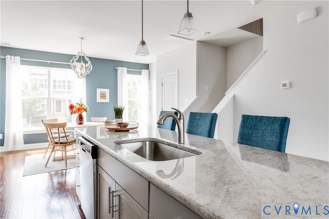 16930 Thornapple Run, Moseley, VA 23120
