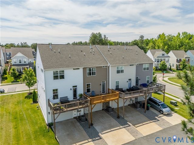 16930 Thornapple Run, Moseley, VA 23120