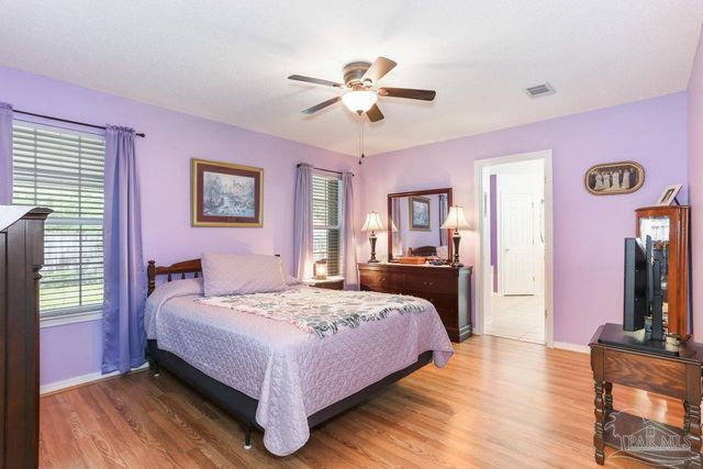 8080 Castle Pointe Way, Pensacola, FL 32506