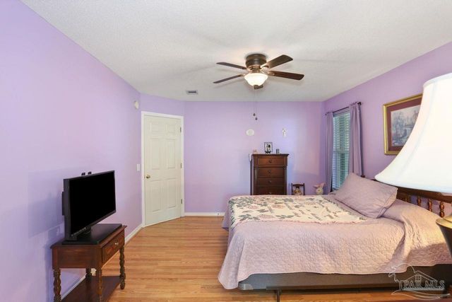 8080 Castle Pointe Way, Pensacola, FL 32506