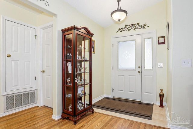 8080 Castle Pointe Way, Pensacola, FL 32506