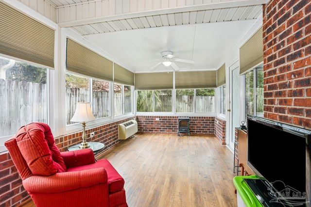 8080 Castle Pointe Way, Pensacola, FL 32506