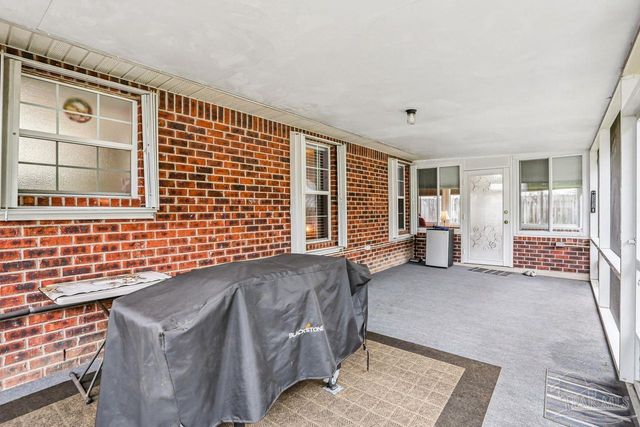 8080 Castle Pointe Way, Pensacola, FL 32506