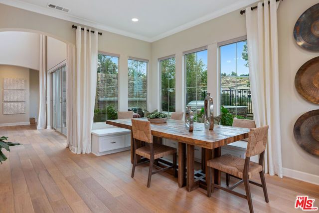 8304 Mariposa Court, West Hills (los Angeles), CA 91304