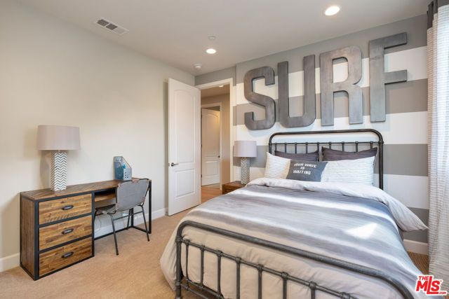 8304 Mariposa Court, West Hills (los Angeles), CA 91304