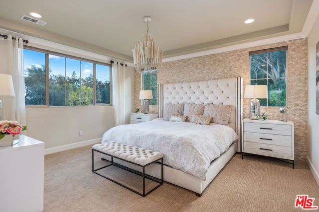 8304 Mariposa Court, West Hills (los Angeles), CA 91304