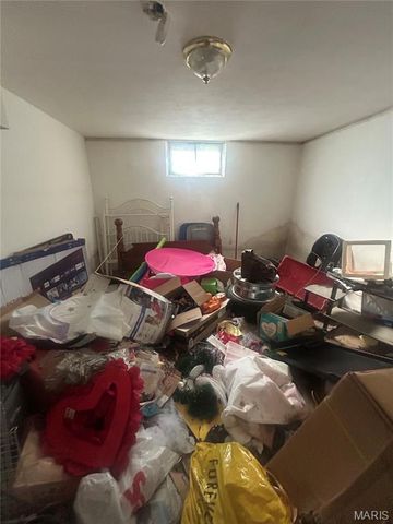 7516 Balfour Drive, St Louis, MO 63133