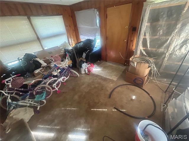 7516 Balfour Drive, St Louis, MO 63133
