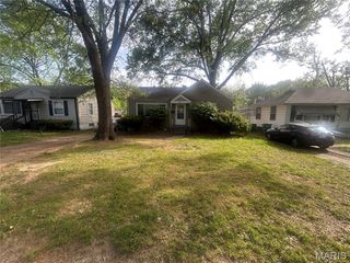 7516 Balfour Drive, St Louis, MO 63133