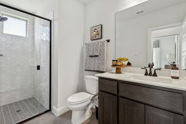 962 Richard Pittmon Drive, Desoto, TX 75115