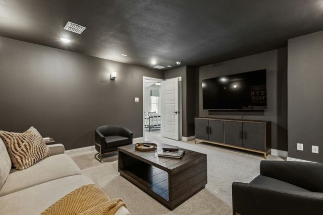 962 Richard Pittmon Drive, Desoto, TX 75115