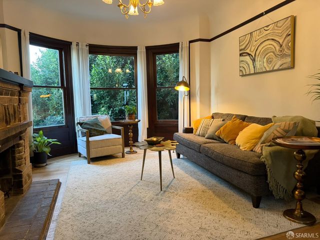 3346 21st Street, San Francisco, CA 94110